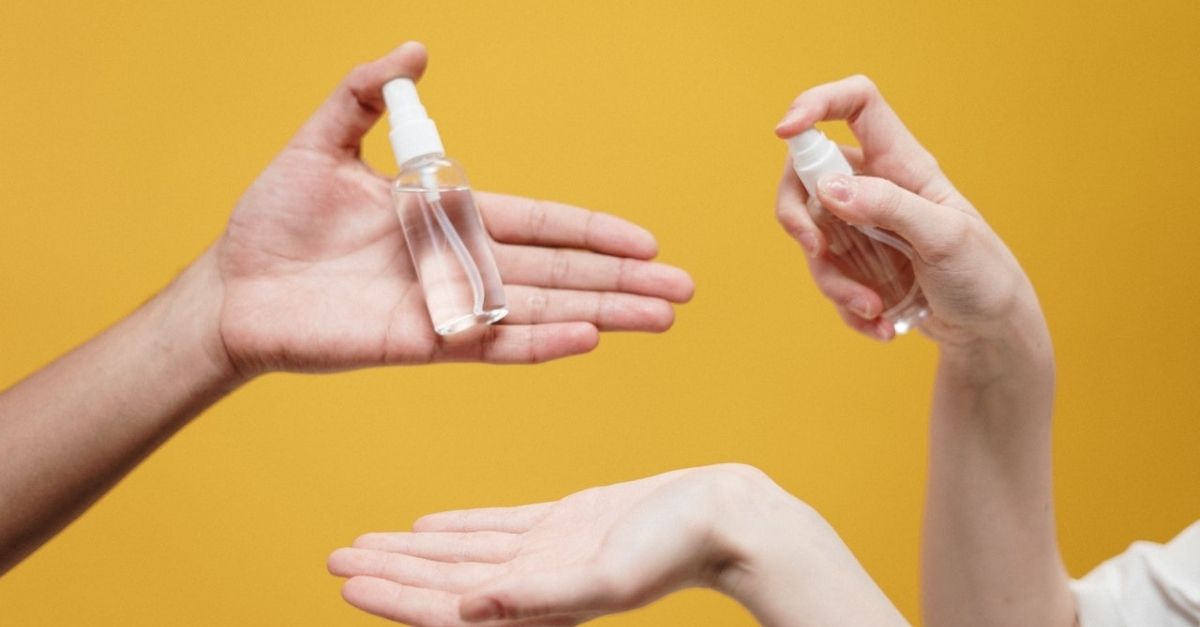 TopFitnessProd1's tweet photo. Best Sanitizer For Hands In India 2020 :

As we all know the complete world is facing a coronavirus outbreak. This outbreak has led the people to follow some very basic habits. https://t.co/DKas3MdcBM https://t.co/zVK0eJKIf2