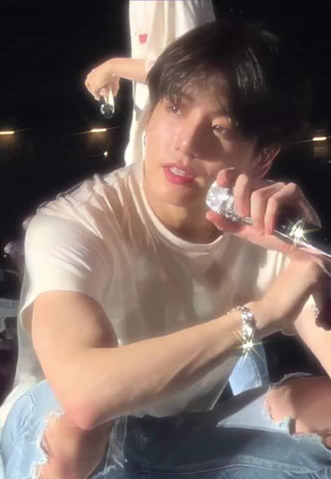 jungkook concert photos taken by fans — thread you need;