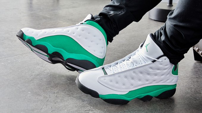 jordan 13 lucky green on feet