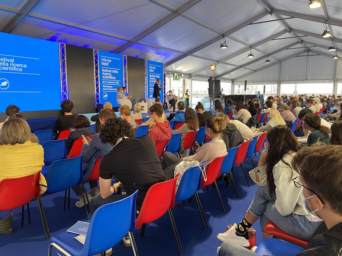 UniTrieste's tweet photo. A #TriesteNext è tutto esaurito in area talk per l’incontro dedicato al #CambiamentoClimatico, la grande emergenza da affrontare subito facendo tesoro di quanto appreso con l’emergenza globale #COVID19 https://t.co/Z4mvMdI1hL