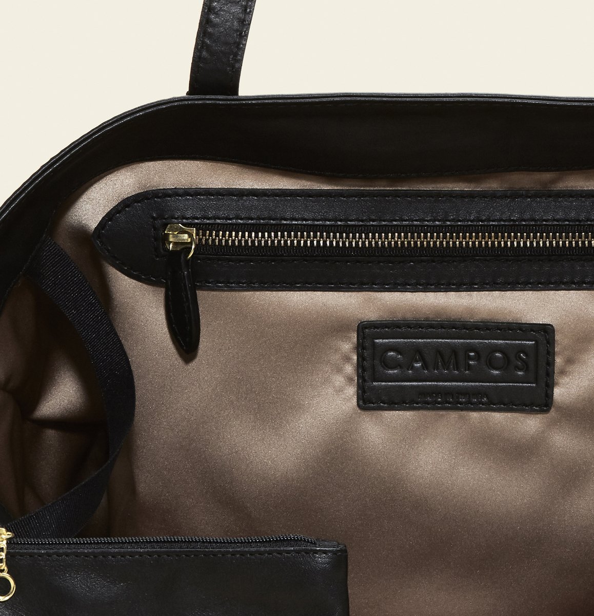 CamposBags's tweet photo. Support a small business! At Campos Bags, everything is handmade and genuine leather. Check out our site, everything is currently 25% 😍 https://t.co/CJoBJ3mDi1 https://t.co/7CLRuxheZy