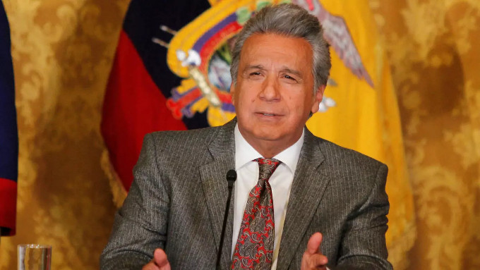 InfoCatolica's tweet photo. Lenín Moreno impide que el aborto, los vientres de alquiler y la ideología de género se impongan en Ecuador https://t.co/cfbjHceULO https://t.co/rwfCNB45Vx