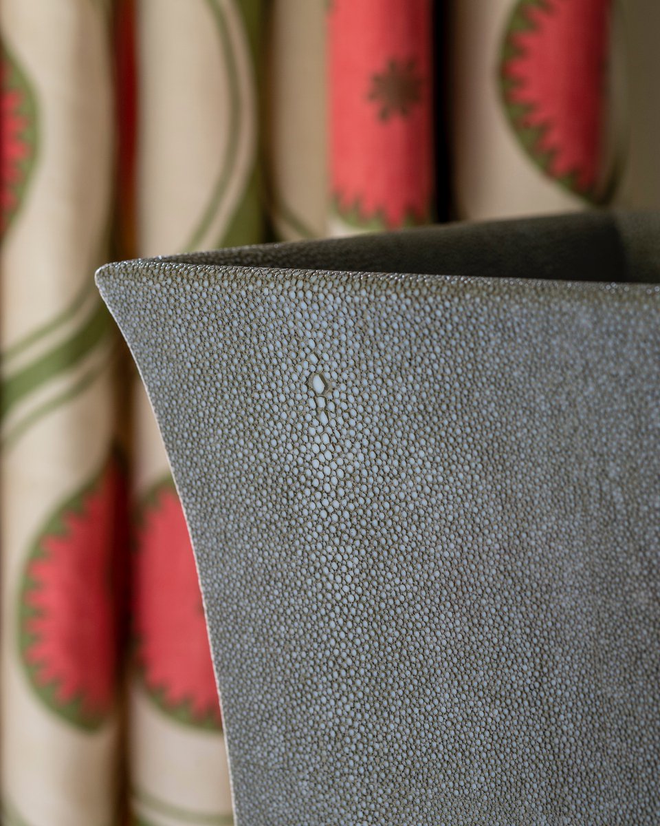 Tapered lines and taupe shagreen in this image of our Wallis Waste Paper Basket.

#vaughandesigns #design #interior123 #decoration #vaughan #englishdesign #lighting #interiordesign #homedecor #home #interiors #wallis #wastepaperbasket #elthamcollection #newproduct