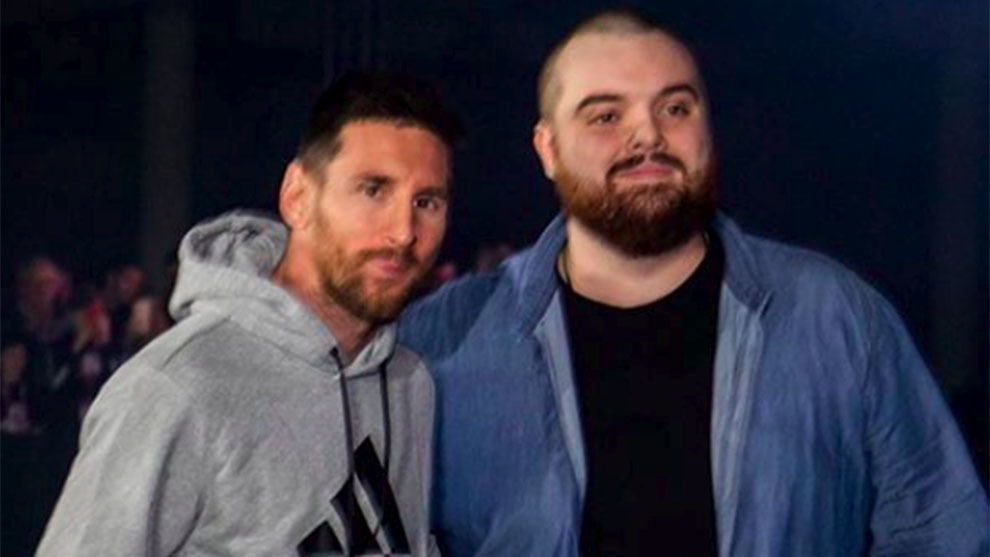 IbaiLlanos's tweet photo. Este calvo hoy puede salir campeón

Empieza  la GRAN FINAL 

Por Messi 

Por su libertad

#FREEMESSI 
https://t.co/cL2WMcjsI6 https://t.co/9k5RX58faP
