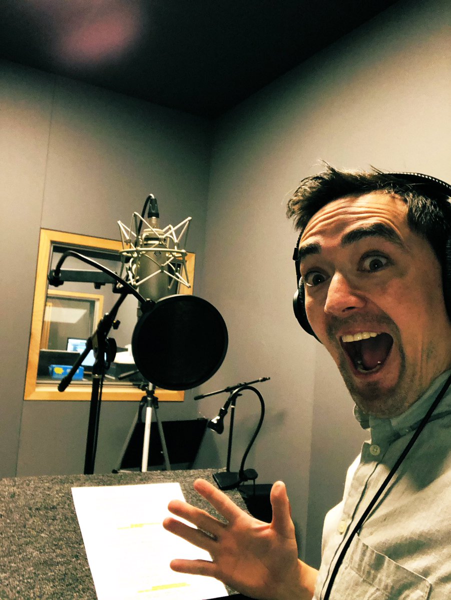 PoohSnatcher's tweet photo. Had an awesome time this week recording @StudioAwesome for a new animated series coming to Netflix. Forgot the headband https://t.co/3dhpYR920z