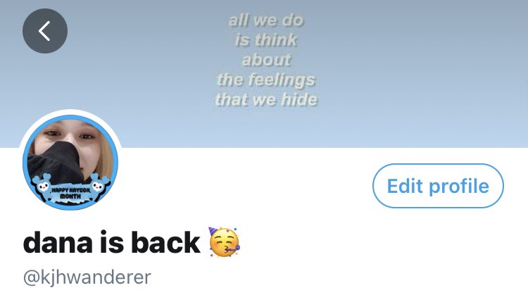 [ DAY-4 ] NOOOOO I JUST REMEMBERED THIS NOW AND FSHDHSH imma share my layout before that screamed minayeon in  #TWICEAdoreYou so hard *screams in barks*