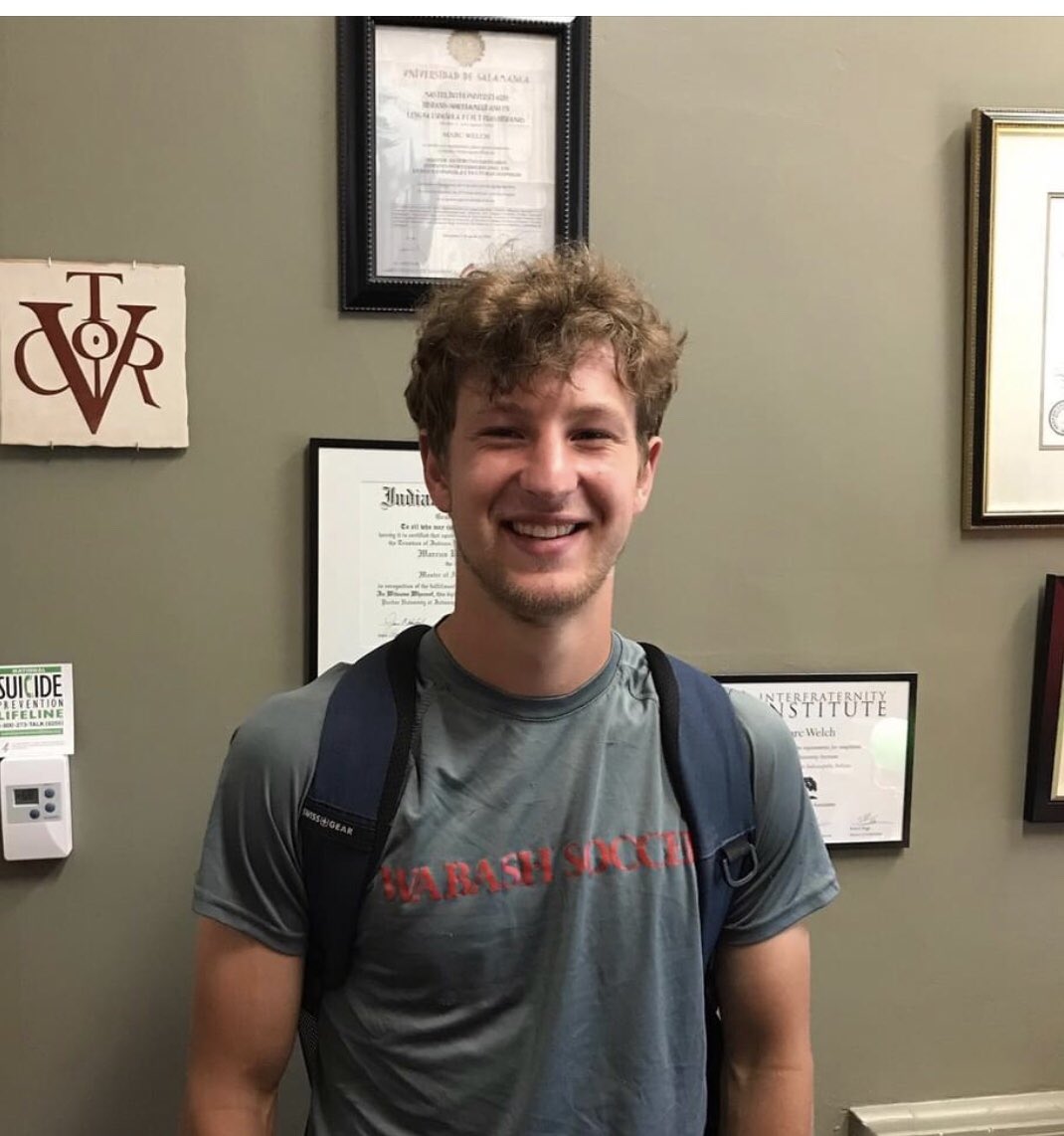marcwelch1999's tweet photo. As @WabashSigmaChi Pres, they received the Peterson Award: SC’s most prestigious honor 🏆 and first time in 20yrs!! Last week, he was named a @WabashSoccer captain ⚽️. He’s a bio 🧬 major &amp; chem 🧪 minor w/plans to attend med school 🏥 @Wabash_PreMed #leadeffectively https://t.co/lbGnhwUCCM