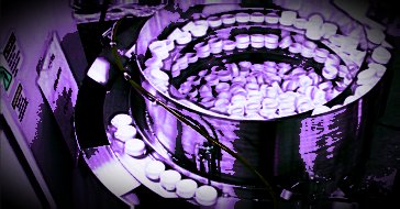 NVCInfo's tweet photo. Monday 28 Sep 3-5PM CEST unique NVC Webinar with @valipac #Belgium @CHEP_BeNeLux
 @chep and PUMA🐯MANIFESTO probing into #future Bulk handling of #components for pack-fill #operations 🔜 LIVE ONLINE so NO #travel but still 100% #interactivity and all info! https://t.co/J5umUpsP6q https://t.co/mM3bG31UC4