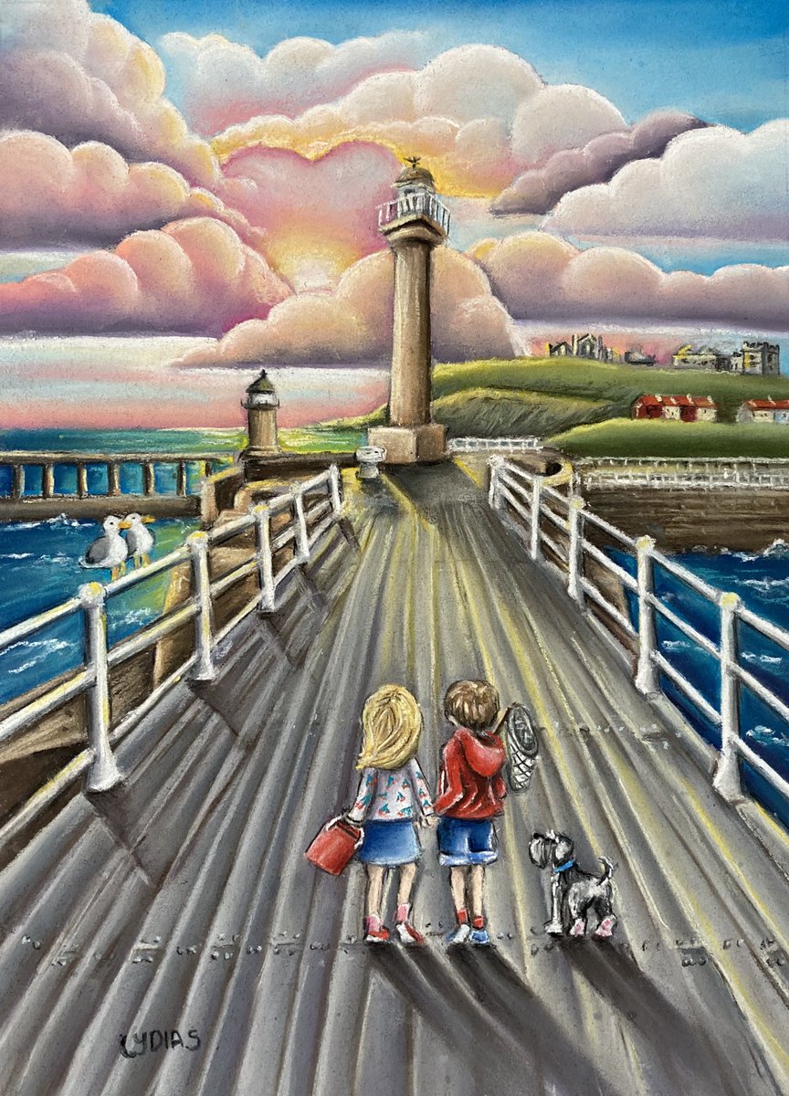 ‘First love’ my latest Whitby painting. Loving lighthouses at the moment #originalart #ArtistOnTwitter #artforsale #whitbyart #whitbylighthouse