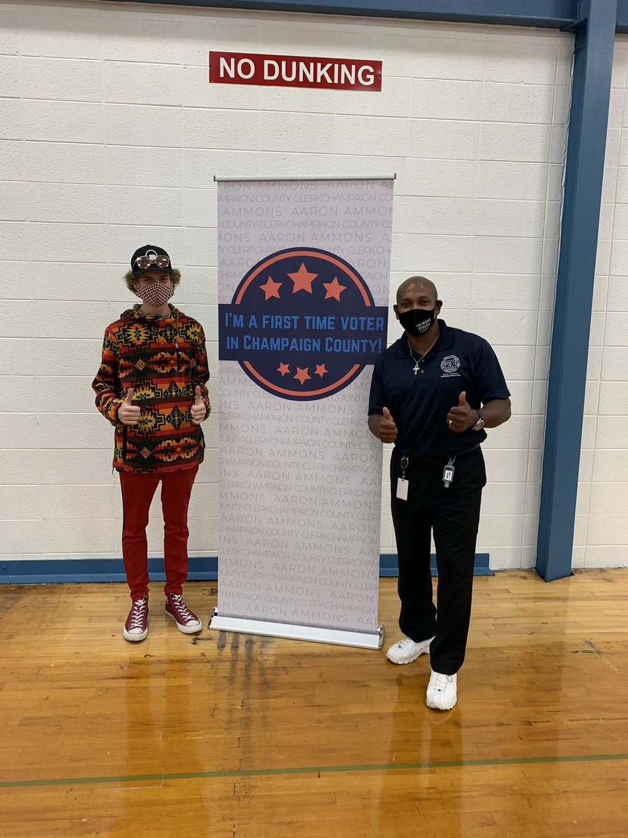 ChampCtyClerk's tweet photo. We got to celebrate with another first time voter Friday! Make sure to snap a pic in front of our sign if you are a first time voter. Early voting resumes Mon 9/28 at 8:30 am in Brookens Admin Center Gymnasium #nodunking #vote https://t.co/4B4IUtd92t