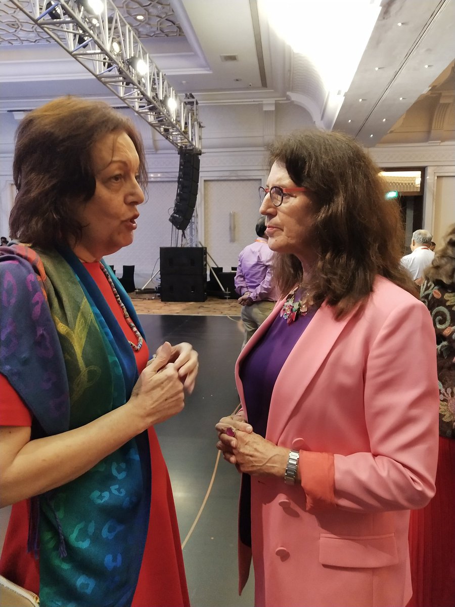 amithpr's tweet image. #PRAXISmemories
One year after #PRAXISGoa
Time flies 

Rare pictures of some great men and women.
#PRAXIS8

What&apos;s your memory?