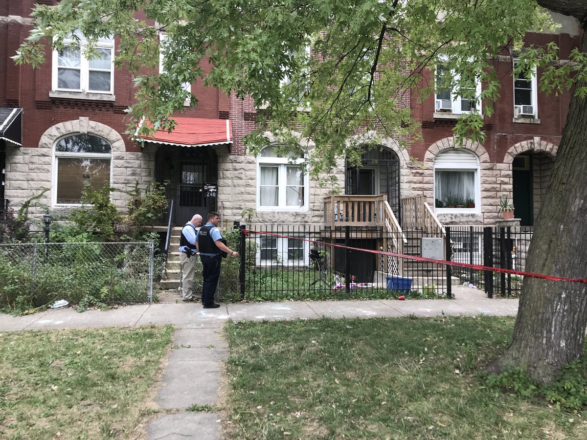 Mabuckley88's tweet image. CPD on scene this morning where a 6-year-old was fatally stabbed.