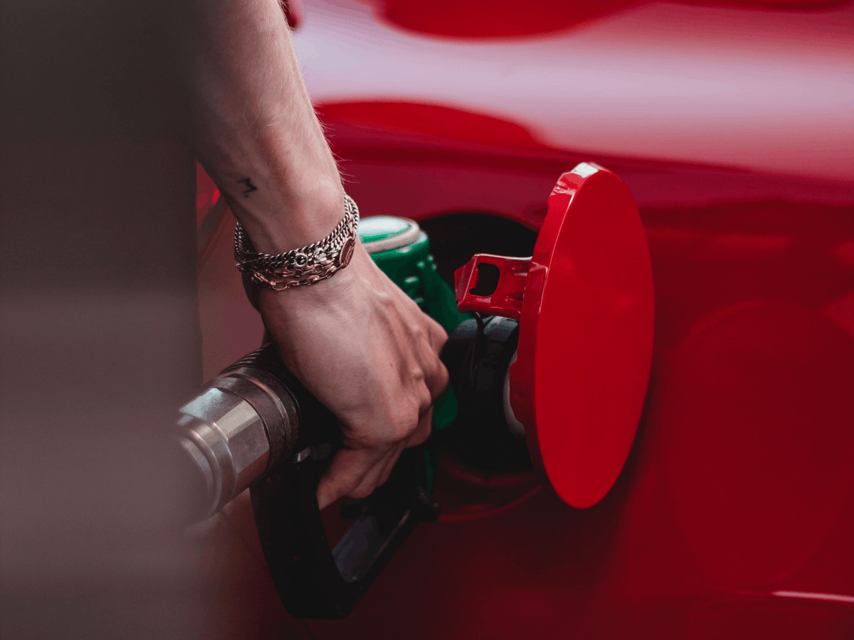 jamlitepos's tweet photo. When customers go to the gas station, they want to go in and out.

Contact us today at https://t.co/wgGCBfpdmL 

#jamlite #fastservice smallbusiness #shoplocal #pos #shopsmallbusiness #gasstation #pointofsale #success #jamaica #kingstonjamaica  #marketing #blackownedbusiness https://t.co/xHuozdAVQB