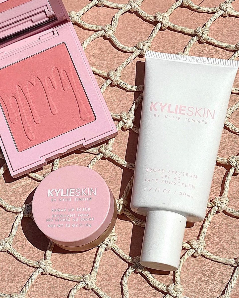 weekend must haves! ☀️ stunning pic by <a href="/cali_beaute/">Dom @cali_beaute</a> ⁠featuring <a href="/kylieskin/">Kylie Skin</a> Sugar Lip Scrub and invisible Broad Spectrum SPF 40 Face Sunscreen! this SPF is formulated with Shea Butter, Kiwi Seed Oil, Vitamins A, C and E for added hydration. shop now on KylieSkin.com