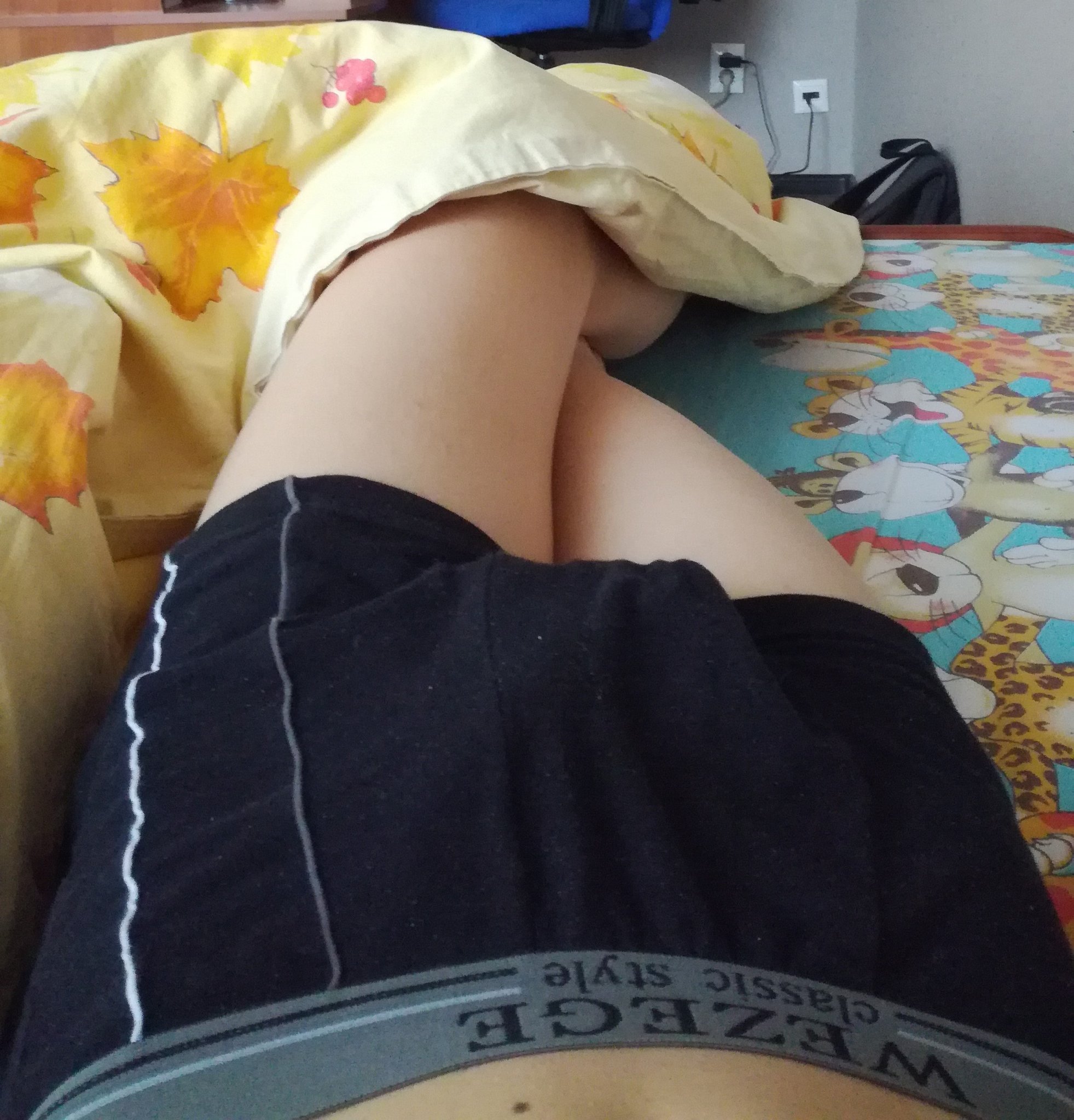 So I heard that using hashtags actually decreases views, so...

Here's a femboy NSFW gay underwear bulge