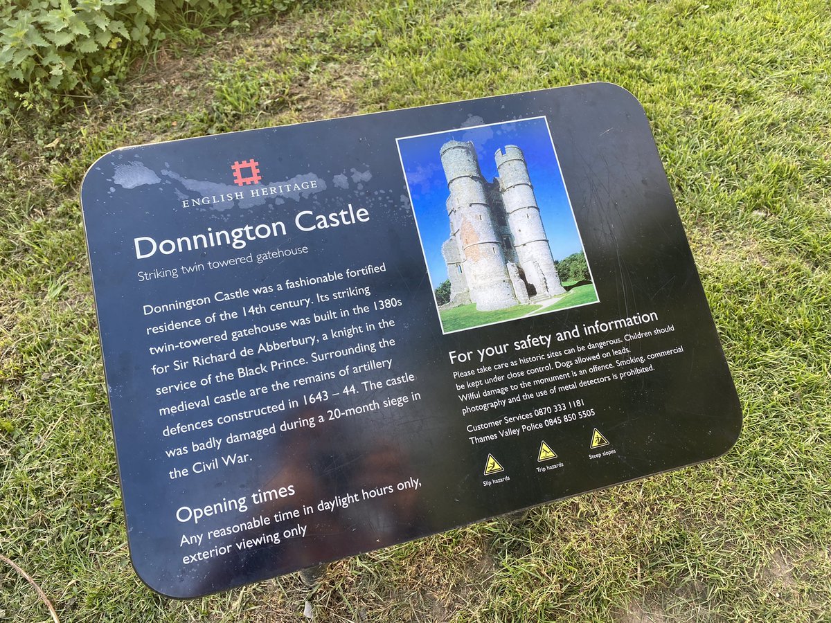 Urgent request to <a href="/EnglishHeritage/">English Heritage</a> to make them aware it’s property #DonningtonCastle has been broken into and lead stolen. It is currently unsecured. It has been reported <a href="/TVP_Newbury/">TVP Newbury</a> by <a href="/AnothervoiceWB/">Steve Masters</a> but they are not going to attend. <a href="/sue_wilkinson1/">Sue Wilkinson OBE</a>