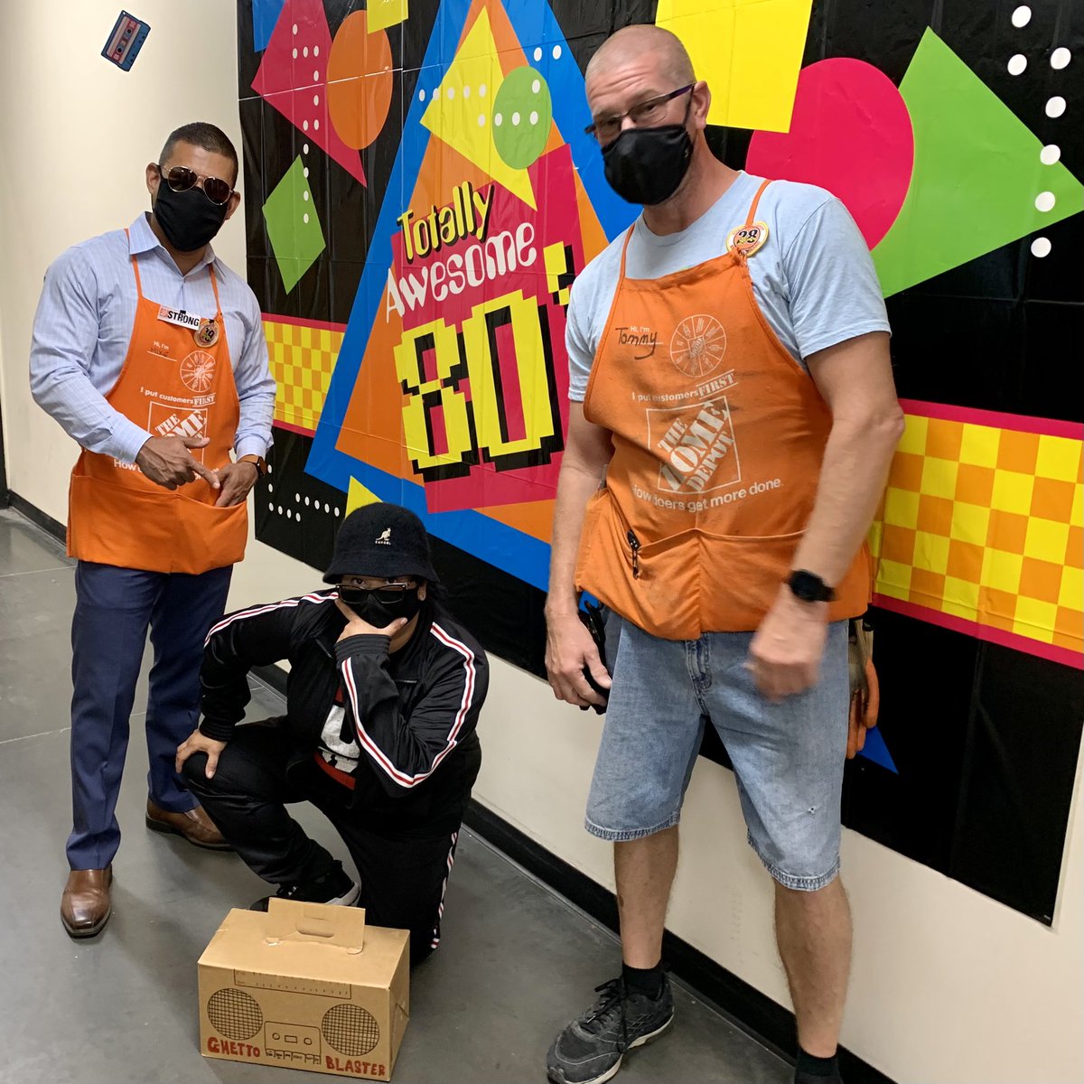 MikeFloresHD's tweet photo. Congratulations to all of our associates on well deserved success sharing celebrations this weekend!! Thank you for all you do everyday to take care of each other and our customers!! https://t.co/OWISXF5XWP