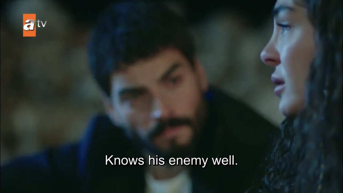 WE LOVE A COUPLE WHO THINKS TOGETHER  #ReyMir  #Hercai