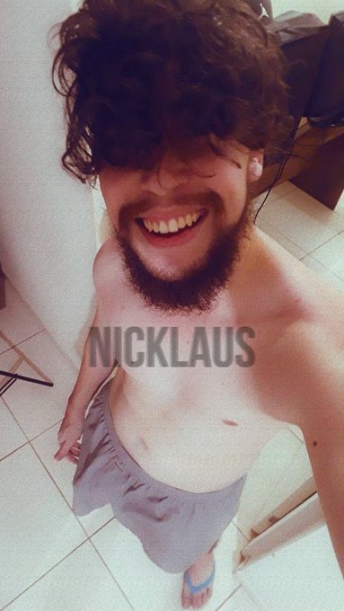 HI! https://t.co/DpqrcTToel<a href="/tag/pintosaward"class="tags"><span>#pintosaward</span></a>