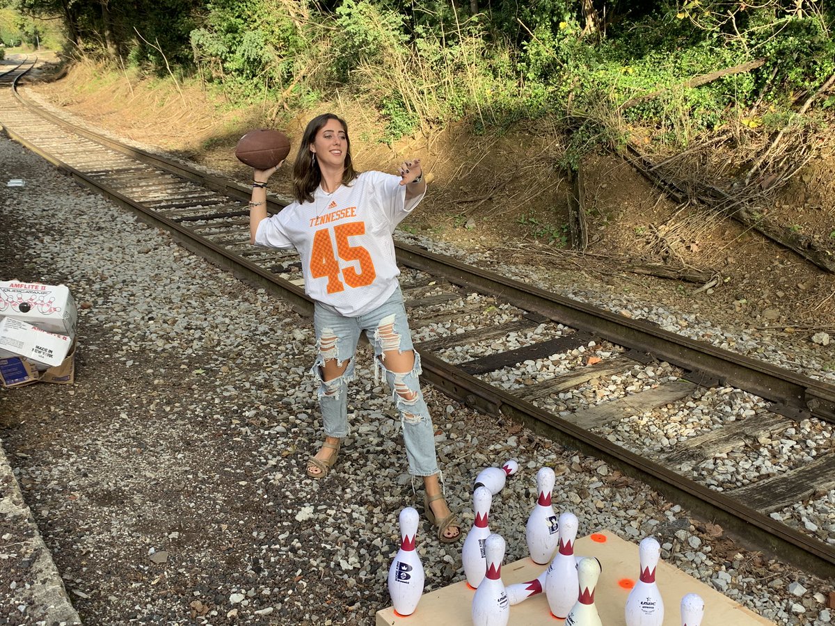 NotRocketTrivia's tweet image. We are out at Hi Wire Knoxville playing our tailgate game, Pass Pins, until Tennessee kicks off! Come out and join us!