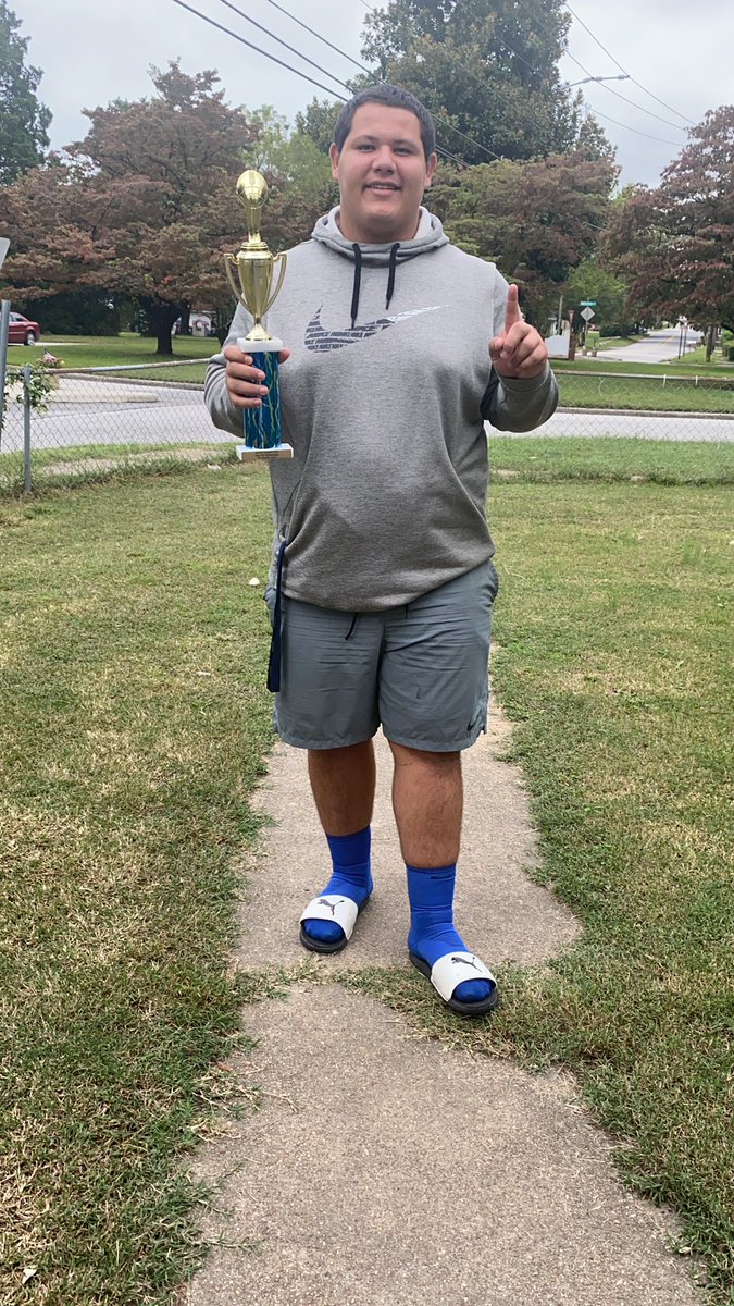 I won offensive linemen mvp today 🔒👍<a href="/shakebakesports/">B.Baker</a> <a href="/rirby18/">Coach Ricky Irby</a> <a href="/HopewellFB/">Hopewell Football</a> <a href="/HHS_VA_Sports/">Hopewell Blue Devils Sports</a> <a href="/WVStateFB/">West Virginia State University Football</a> <a href="/ECUPiratesFB/">ECU Football</a> <a href="/dhglover/">🏈Coach Glove🏈</a> @FBCoachMariani @CoachHoltWCU <a href="/CoachCarlson_OL/">Coach Carlson</a> <a href="/CoachPenn/">John Pennington</a>