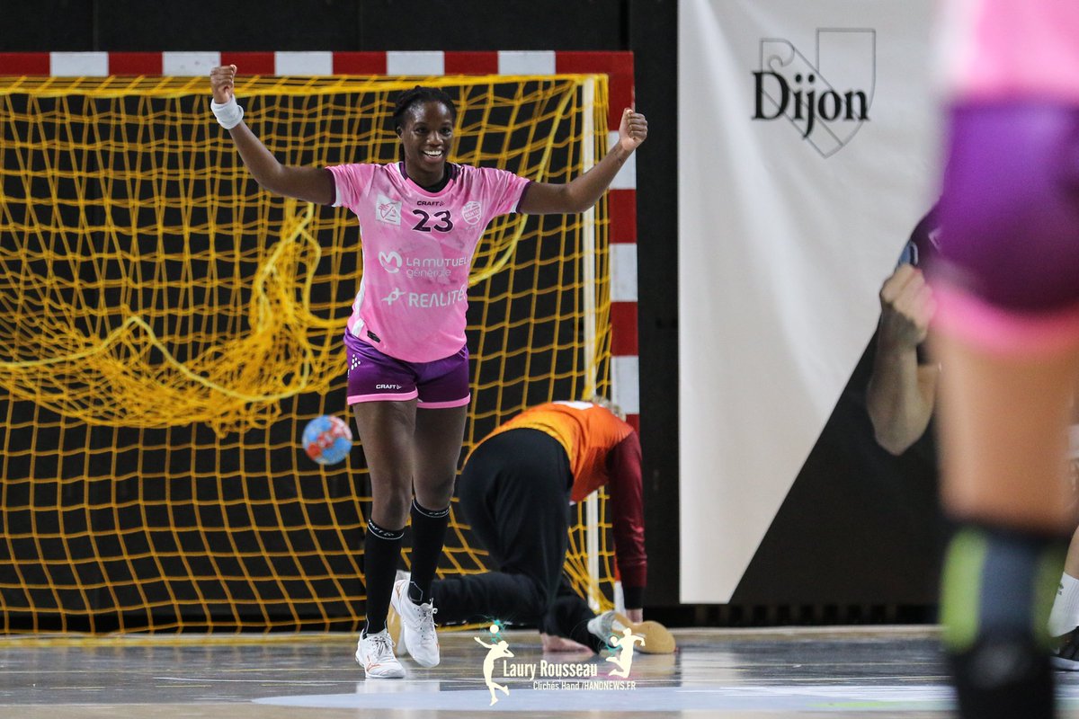 #LBE - Nantes s’est imposé à Dijon pour la 3eme journée de LBE (21-26) !
#handball #dijon #nantes