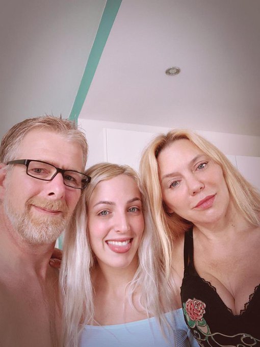 How often do you have the chance to fuck mom and daughter the same day? :)  Part I: https://t.co/oed413LQCf&hellip;  Part<a href="/tag/myaevans"class="tags"><span>#myaevans</span></a>