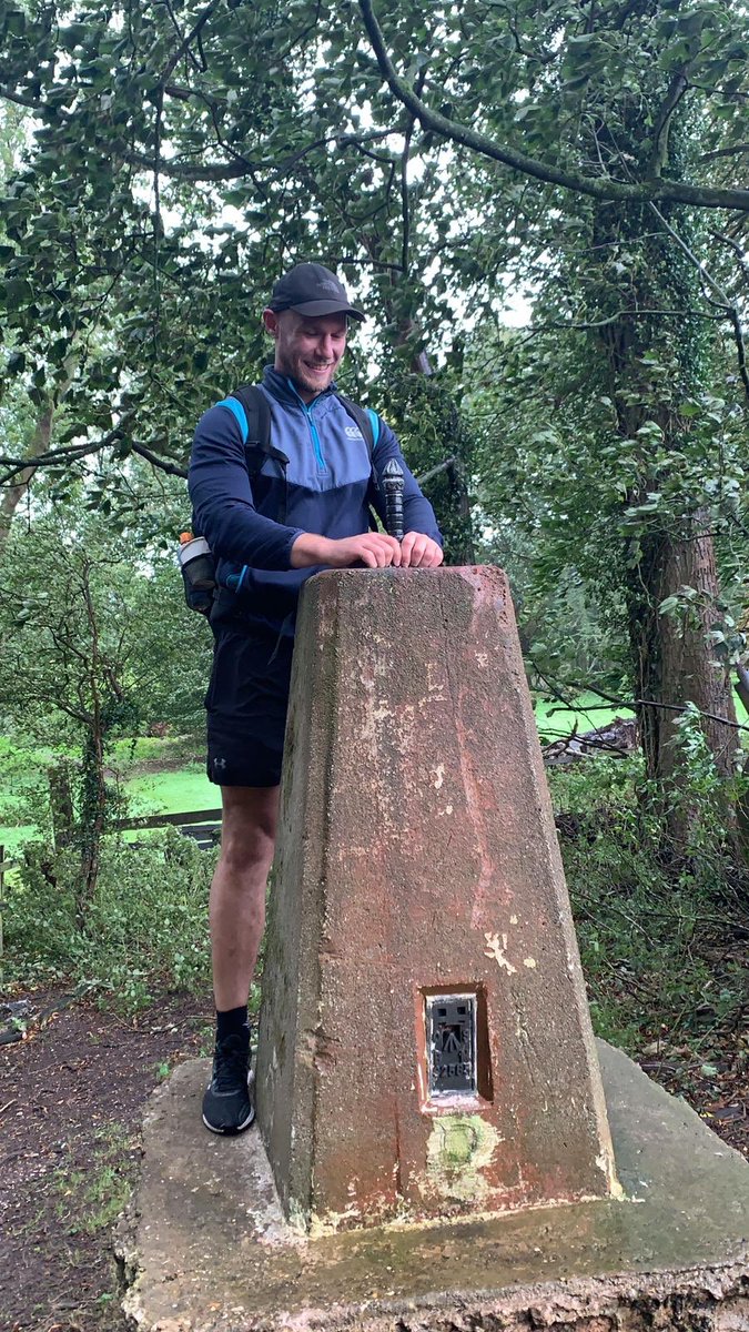 SportSevenhills's tweet photo. A final push from members of #TeamEast completing The Wanderlust Way earlier! A thoroughly enjoyable combined total of 87 miles to contribute towards the #TourDeWellspring whilst taking in all the beauty Lincolnshire has to offer 🏃‍♀️🏃🍃 @SianRaven @dom_fenner https://t.co/S2jzXD4QuW