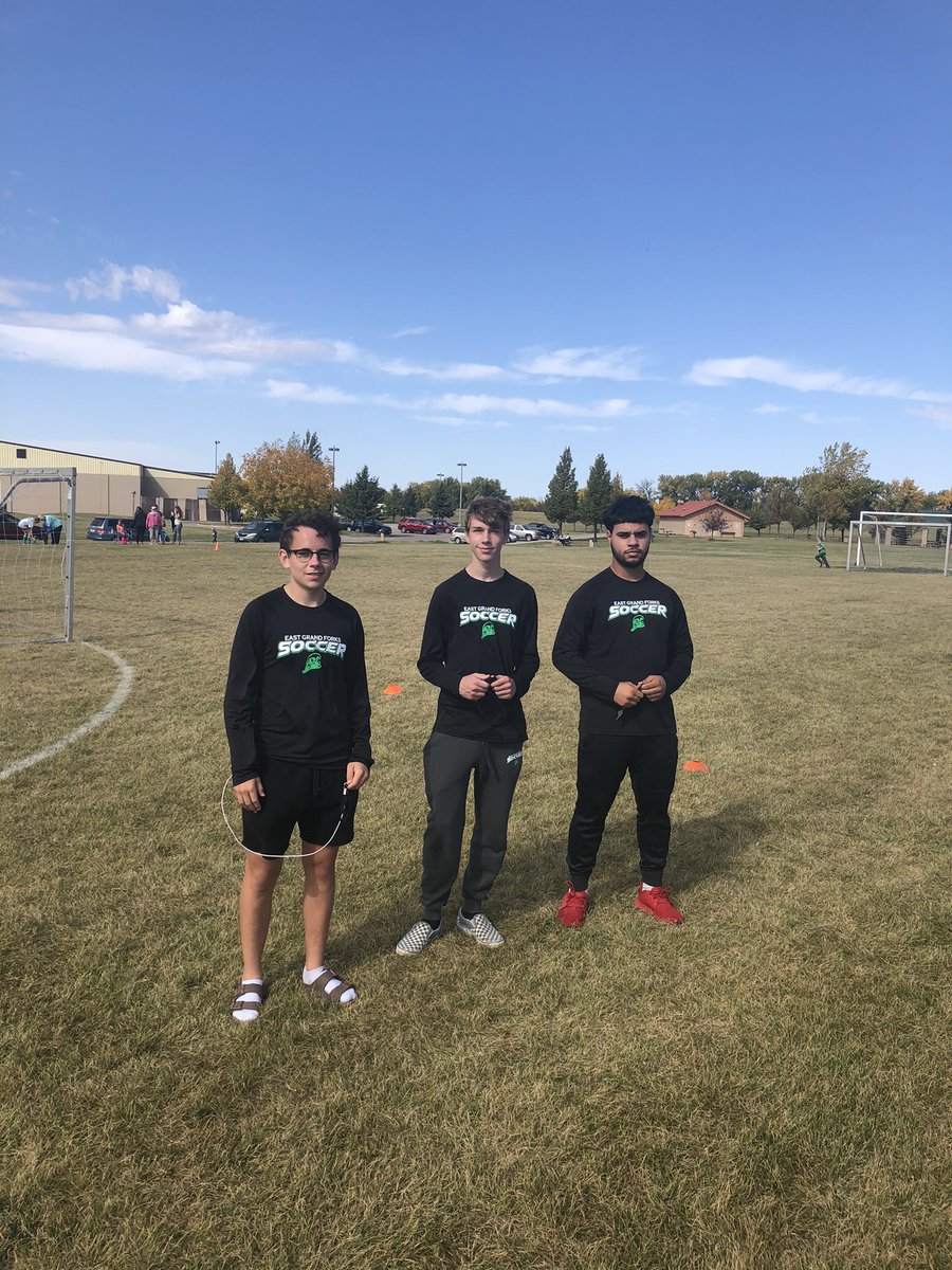 BoysEgf's tweet photo. We had a great time reffing today the 1st-6th grade boys and girls games today! #FutureGreenWave @egfactivities1 @EgfHigh https://t.co/7YsDBn7jEf
