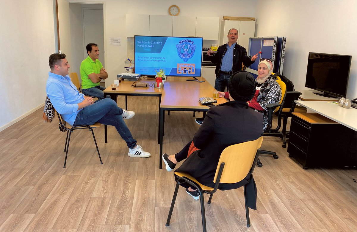 #Burendag2020 bij onze stichting met @marjavantoorn en <a href="/MozaiekW/">Mozaiek Welzijn</a>