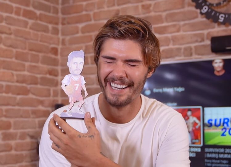 Ama biz seni çok seviyoruzzz <a href="/barismrtyagci/">Barış Murat Yağcı</a> #barismuratyagciyoutube