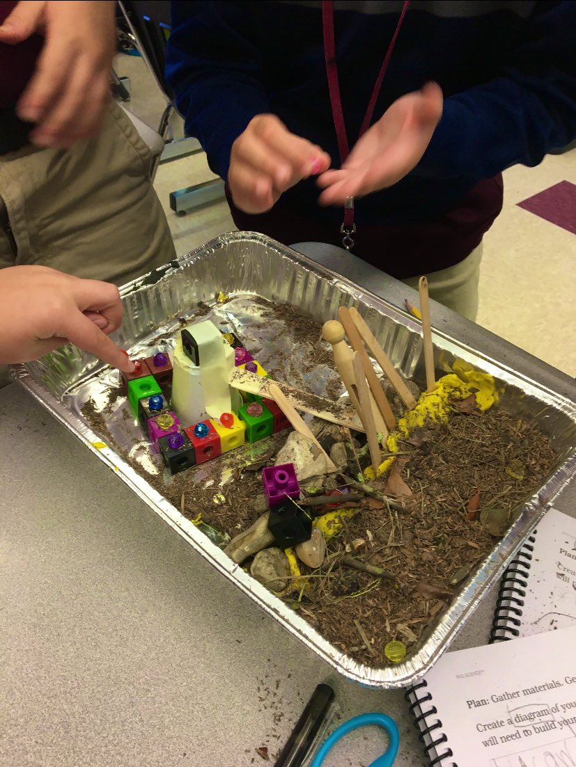 ScienceTeach83's tweet photo. Mrs. Mayers 4th grade students are enjoying project-based learning and were quite successful in keeping their structures from being affected by erosion. #LearningInAction #phdscience #FutureScientists #CentralScience @CentralCSS https://t.co/7WJBXg0XRR