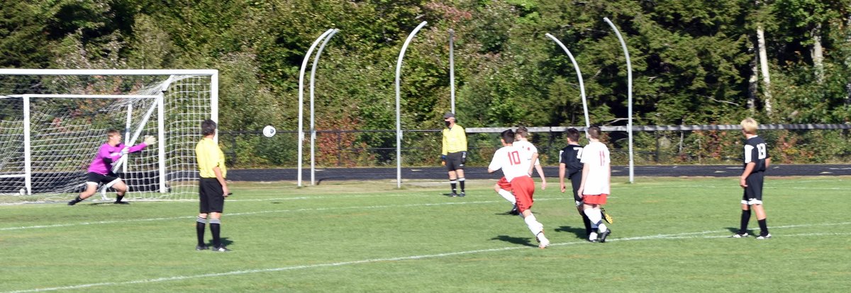 LA_NH's tweet image. #HDHSPRIDE 9/21 game @ Conant