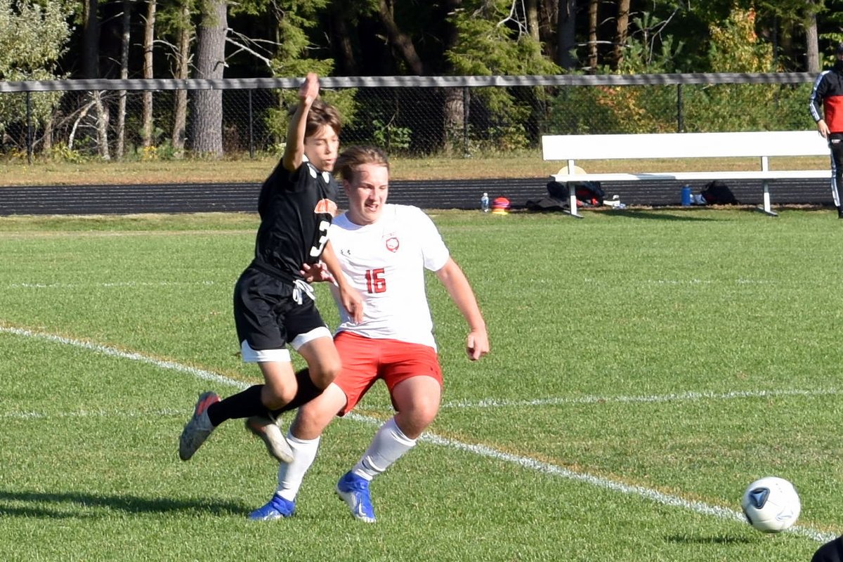 LA_NH's tweet image. #HDHSPRIDE 9/21 game @ Conant