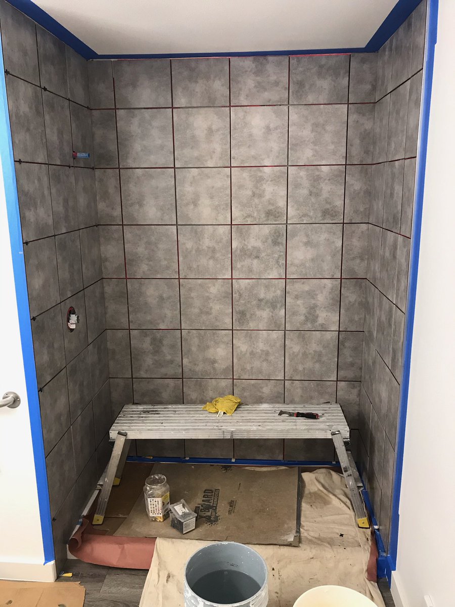 J360QualityCons's tweet photo. Tile installation ⚒️. RedGard for waterproofing and crack prevention.
.
. 
.
.
.
.
.
.
#showertile #shower #tile #installation #generalcontractor #contractor 
#washingtoncontractor #washingtonstate #supportsmallbusiness #supportblackbusiness https://t.co/aqJkDSg1D0