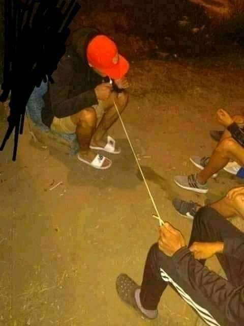 Mi compa: me prestas tu encendedor?

Yo: si tomá