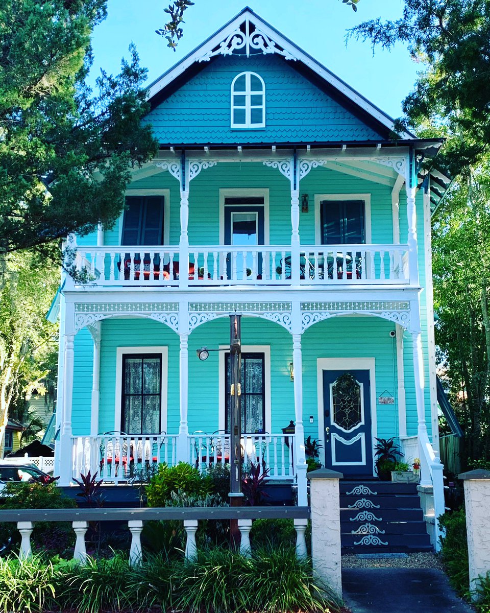 peacenplentyinn's tweet photo. Introducing the newest beauty queen, Peace &amp; Plenty Inn St Augustine Florida! #bnb #realbnb #bedandbreakfast #historic #innstaugustine #peaceandplentyinn #staugustine #florida #staycation2020 #travelintranationally https://t.co/oKCCezioI9