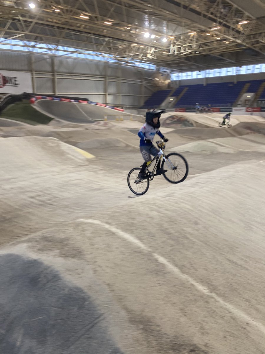 Leigh_Holmes1's tweet photo. Great to be back in the big house at Manchester #bmx #indoor #DBMX https://t.co/1sHuaH7t3t
