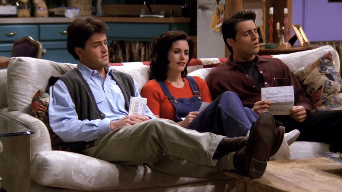 1x21- the one with the fake monica