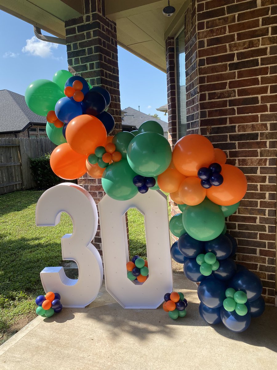 Ms. Collins tweet media