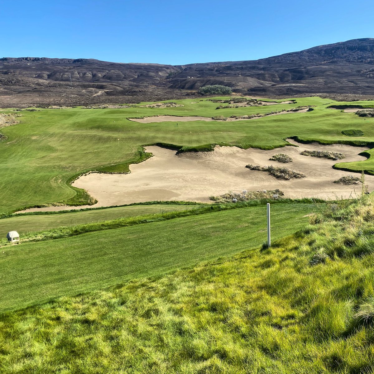 The brand new Quicksands short course looking great on a sunny Saturday. Grand Opening 2021.  <a href="/DavidMcLayKidd/">David McLay-Kidd</a>  #takeagamble #obsports #playtroon #troon <a href="/OBSportsGolf/">OB Sports Golf Mgmt</a> <a href="/Troon/">Troon</a>