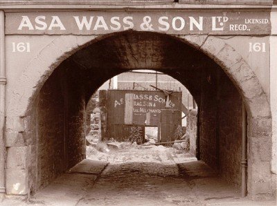 There was for many years a Steptoe-like institution in Fountainbridge known by the name Asa Wass & Son.Asa is a biblical Hebrew name, Wass an ancient Anglo-Norman name.