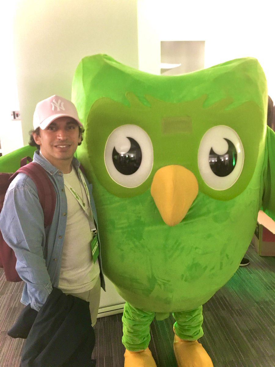 Hacanmarrie's tweet photo. In Sep 2019, I attended Duocon in London, UK. Today, I attended #virtual #Duocon 2020 from my room. It felt different but also  innovative! Thank you for the interesting talks &amp; insights by the presenters @duolingo. Looking forward for Duocon 2021 in USA. #Duolingo #Conference 🦉 https://t.co/0Z5DyIN5YT