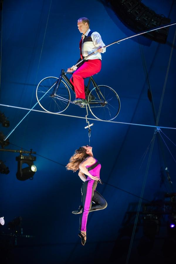 There are still multiple troupes of Wallendas, skywalking across stages, circus tents, Times Square, theme parks, skyscrapers, just all over. And on occasion, they still do the pyramid.