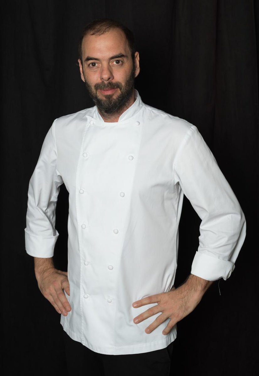 graguinazu's tweet photo. Esta noche...
En el Momento @AySabor el cocinero Gabriel Oggero, maestro de las ostras patagónicas, nos cuenta todo lo que hay que saber sobre el Mercado Federal de @FeriaMasticar #conexionmasticar
De 21 a 24
@NacionalAM870 
@lic_edubarone 
@CriziaPalermo https://t.co/bL3KiUMro1