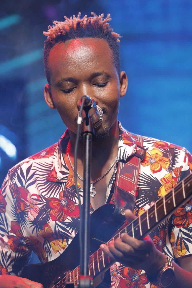 josephinewanja's tweet photo. The way they kamata those guitars bwana... Eish!! #tracekambanight https://t.co/hh5wSl3e7R