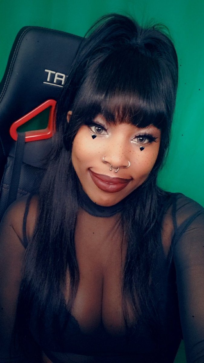 keekeexbabyy's tweet image. Hi I'm keekee a variety streamer & cosplayer, who is just trying to make a difference in the world one smile/touched heart at a time. I can't wait to meet/bond with you!
twitch.tv/keekeexbabyy
Youtube.com/keekeexbabyy
Business email: keekeexbabyy@gmail.com