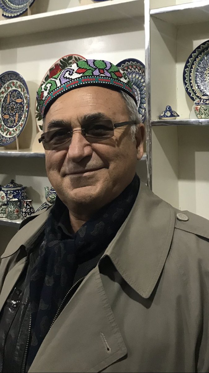 sabanaliduzgun's tweet photo. Değerli hocamız Prof.Dr. Hasan Onat’ı kaybettik. Güleryüzü, içtenliği, çatkapı girişi ve ‘sayın Düzgün’ seslenişi ve en son Semerkant’ta ebedileştirdiğimiz resimler hatıra kaldı. Mekanın cennet olsun sevgili hocam... https://t.co/FDCx864uW5