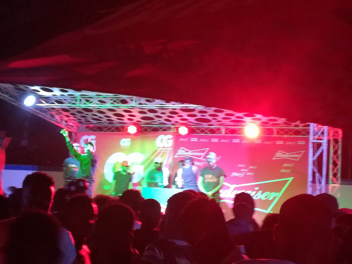 @Chefy187 finally hits the stage, crowd goes insane. Great performance! 
#OGEvents in collaboration with #Budwiser rocked Livingstone!
