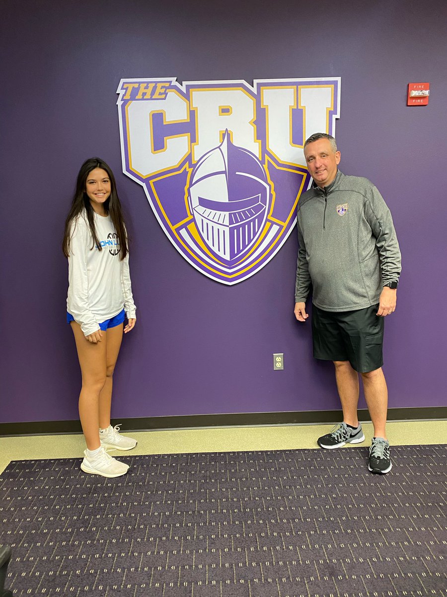 RamseyRobledo's tweet photo. Blessed and very thankful to receive a offer from Coach Morefield at UMHB @cruwomenshoops ! Especially with my @PlayerFirstSA teammate @RuedeJamie ! 💪🏽💜💛 https://t.co/VWjky4fKW8